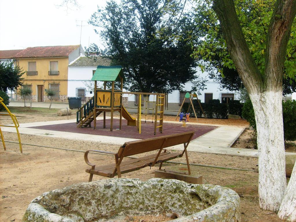 Senorio De Monterruiz Vendégház Casas de Santa Cruz Kültér fotó